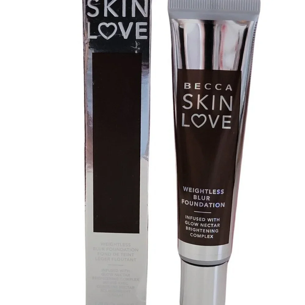 NEW Becca Skin Love  Weightless Blur Foundation in Chestnut NIB